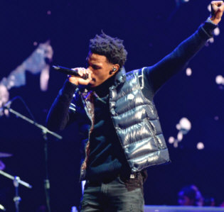 Hire A Boogie wit da Hoodie - booking A Boogie wit da Hoodie information
