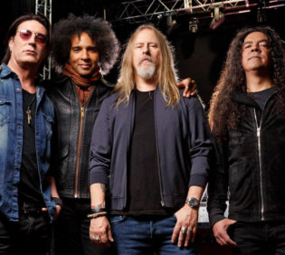   How to hire Alice in Chains - booking information  