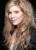  Hire Alison Krauss and Union Station - Book Alison Krauss for an event! 