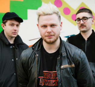 Hire Alt-J - book Alt-J for an event!
