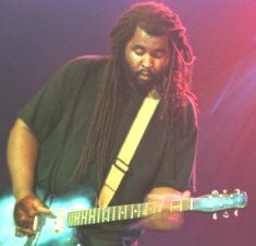   Alvin Youngblood Hart - booking information  