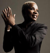 Angelique Kidjo - booking information
