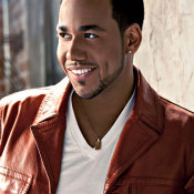   Anthony "Romeo" Santos - booking information  