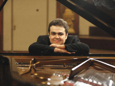   Arcadi Volodos - booking information  