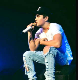 Hire Austin Mahone - book Austin Mahone for an event!