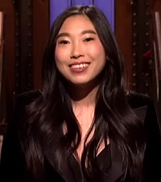   Hire Awkwafina - booking Awkwafina information  
