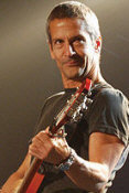   Billy Squier - booking information  