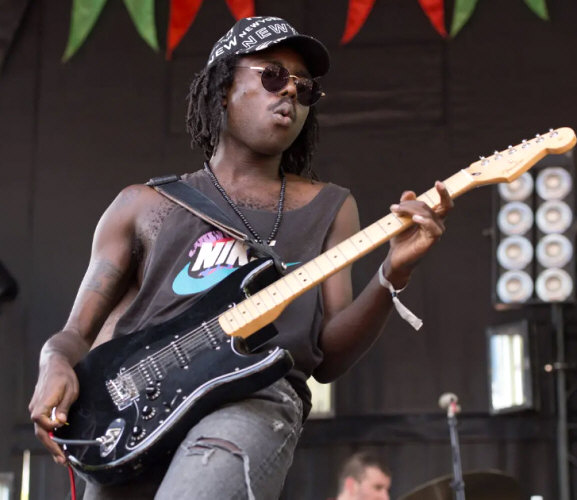  Hire Blood Orange - booking Blood Orange information 