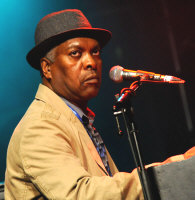  Booker T - booking information  