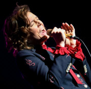  How to hire Brandi Carlile - book Brandi Carlile for an event! 