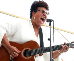  Hire Brittany Howard - booking Brittany Howard information. 