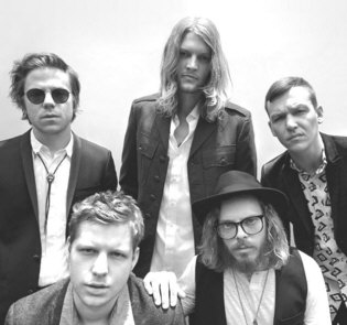   How to hire Cage The Elephant - booking information  