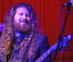   Casey Abrams - booking information  