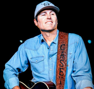   Hire Casey Donahew Band - booking Casey Donahew Band information.  
