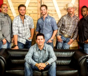  Hire Casey Donahew Band - booking Casey Donahew Band information. 