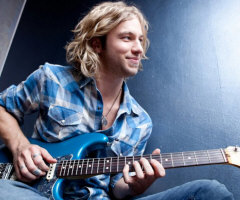   Casey James - booking information  