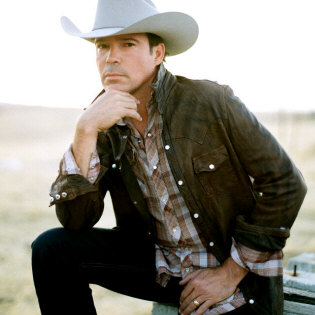 How to hire Clay Walker - book Clay Walker for an event!