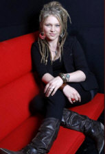   Crystal Bowersox - booking information  
