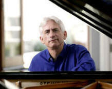  Hire David Benoit - booking David Benoit information. 