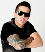   Hire De La Ghetto - booking De La Ghetto information.  