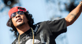   Hire DJ Quik - booking DJ Quik information.  