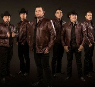 Hire Duelo - booking Duelo information!