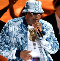 Hire E-40 -- booking E-40 information.