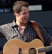  Hire Easton Corbin - booking information 