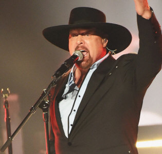   Hire Eddie Montgomery - book Eddie Montgomery for an event!  