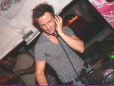   Fedde Le Grand - booking information  