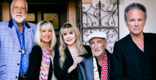  How to hire Fleetwood Mac - book Fleetwood Mac for an event! 