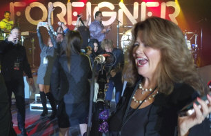   Foreigner - booking information  