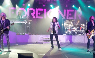   Foreigner - booking information  