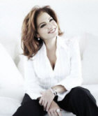  book Gloria Estefan - booking information 