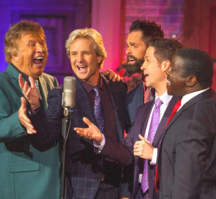   Hire Gaither Vocal Band - booking information  