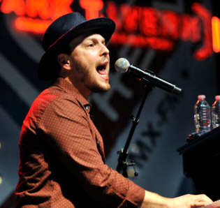   How to hire Gavin DeGraw - booking information  