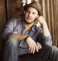 How to hire Gavin DeGraw - book Gavin DeGraw for an event!