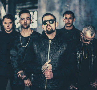   How to hire Good Charlotte - booking information  