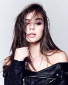  Hire Hailee Steinfeld - book Hailee Steinfeld for an event! 