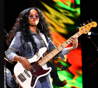   H.E.R. / Gabi Wilson - booking information  