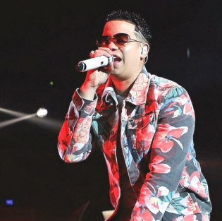   Hire J Alvarez - book J Alvarez for an event!  