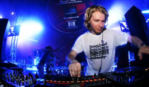   James Zabiela - booking information -- photo credit: Dan Reid  