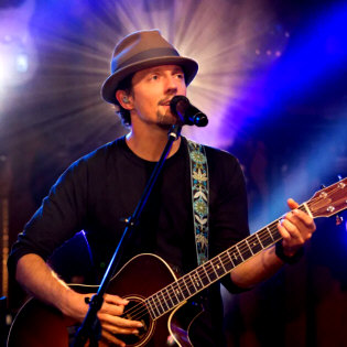  How to Hire Jason Mraz - booking information  