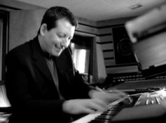   Hire Jeff Lorber - booking Jeff Lorber information.  