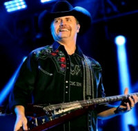  Hire John Rich - booking John Rich informaton. 