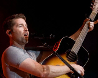 Hire Josh Turner - Book Josh Turner for an event!