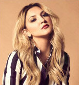   Julia Michaels - booking information  