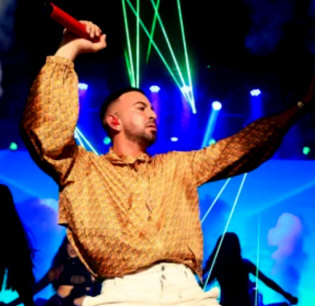Hire Justin Quiles - booking Justin Quiles information.
