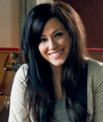  Hire Kari Jobe - booking Kari Jobe information. 