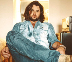  hire Koe Wetzel - booking information 